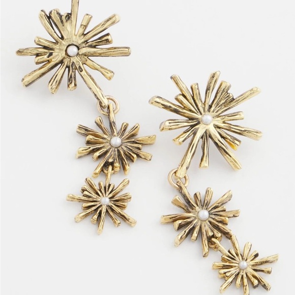 Chico’s Women’s Gold Tone Starburst Drop Earrings Floral Post-back earrings. - Picture 4 of 11